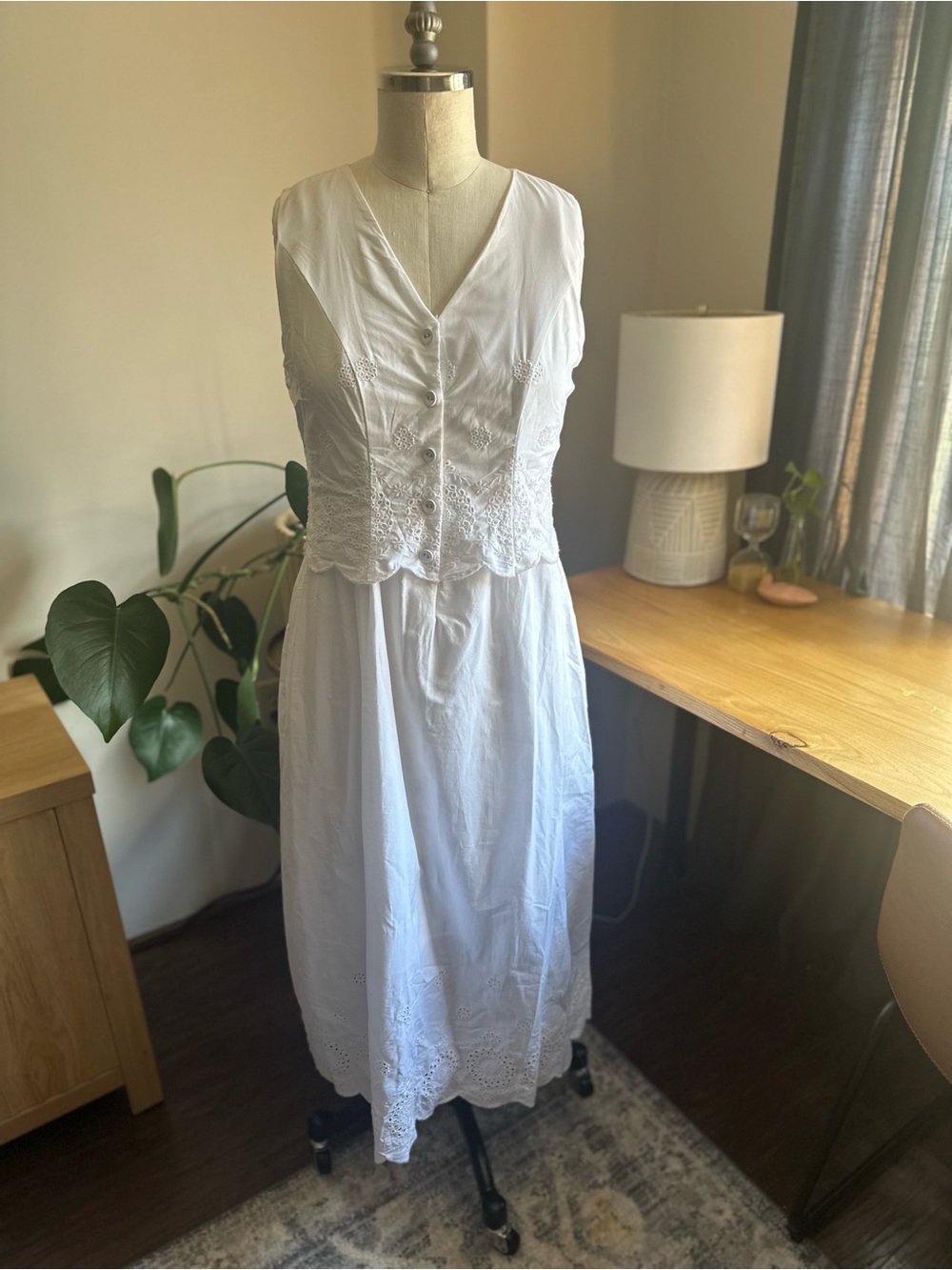 Rachel Zoe Classic White Eyelet Midi Dress